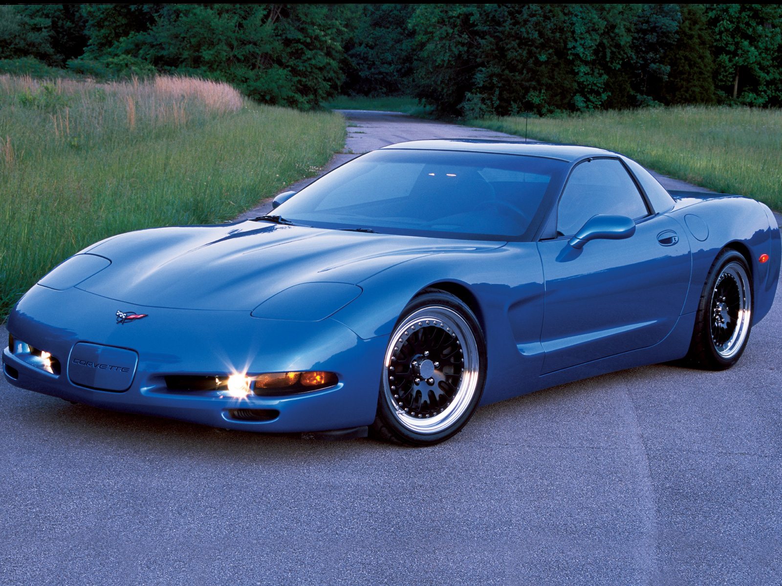 Performance at its peak: 2000 Chevy Corvette Coupe.
