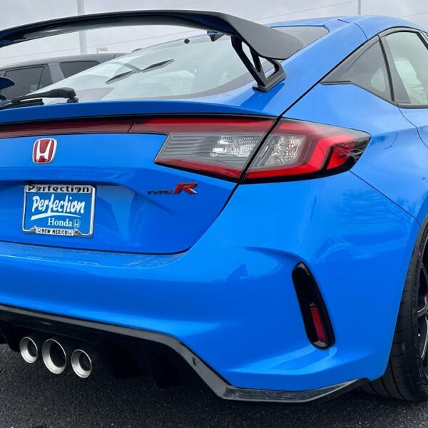Unleash the power of the Honda Civic Type R Boost Blue.