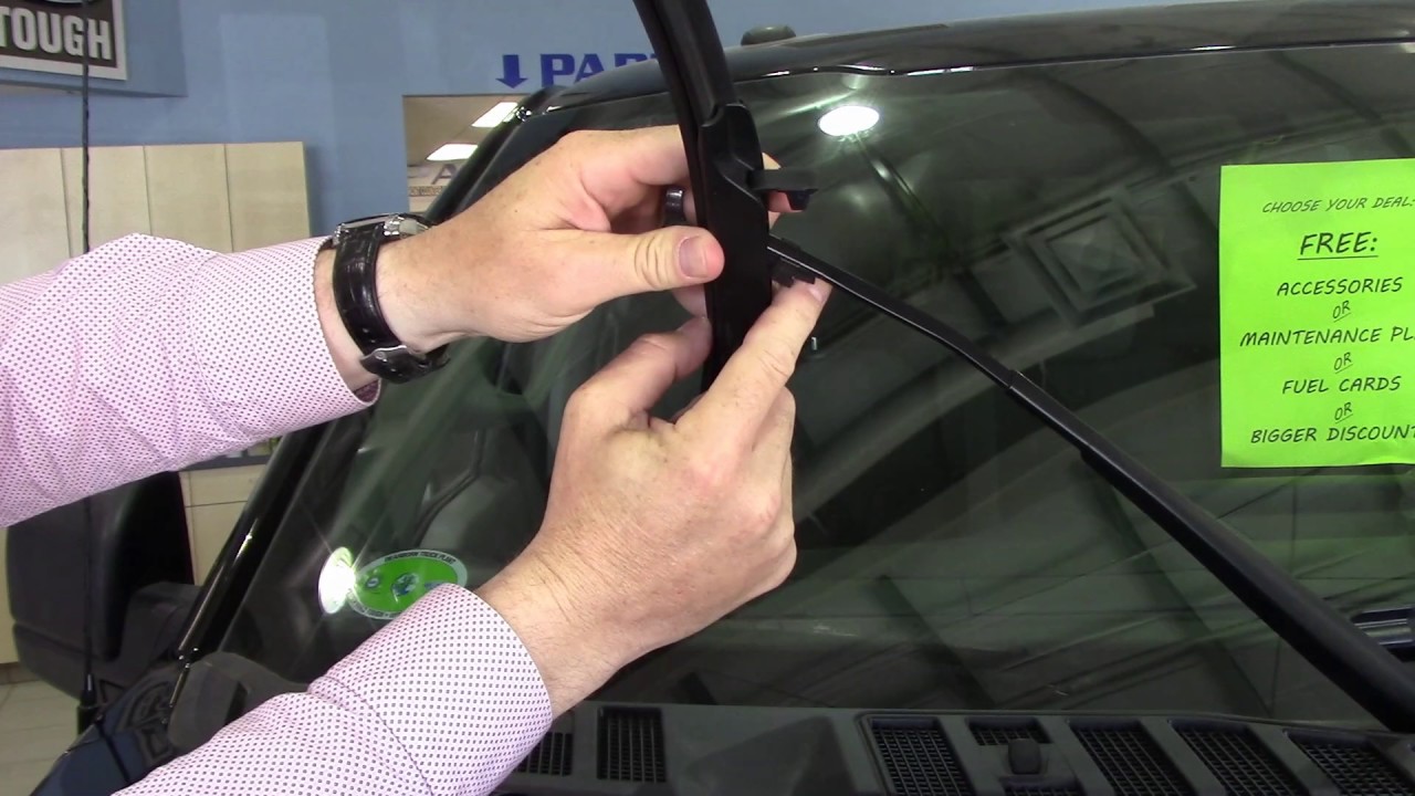 Upgrade your 2019 Ford Edge with the right wiper blade size